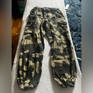Fashion Nova Army print Cargo Pants